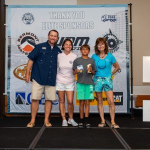 (7)DinnerAndAwards_075