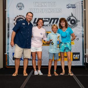 (7)DinnerAndAwards_076